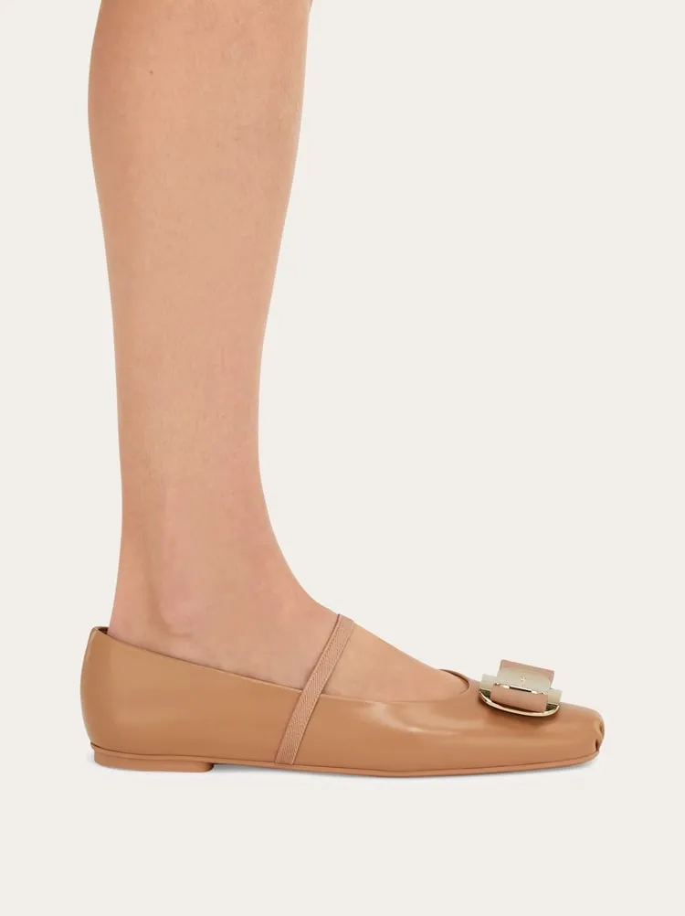 Vara Square-Toe Ballet Flats