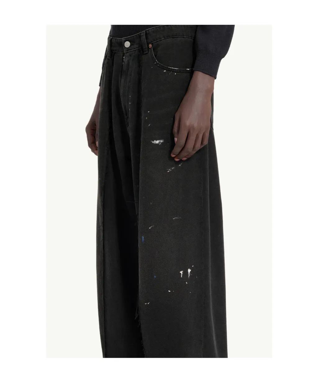 Wide-Leg Jeans