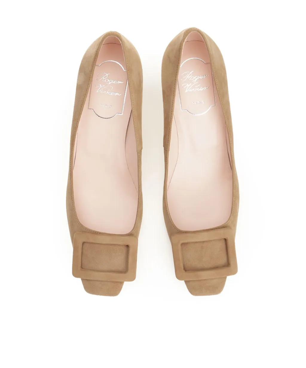 Roger Vivier Trompette Buckle Detailed Pumps