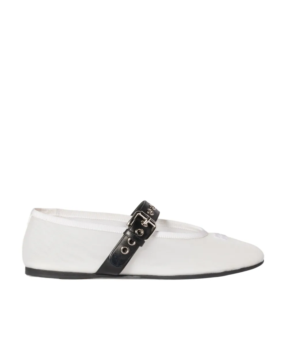 Miu Miu Logo-Embroidered Ballerines