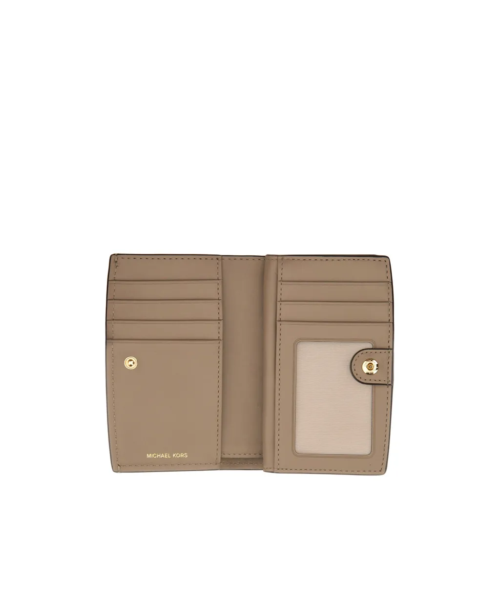 Medium Bryant Zip Wallet