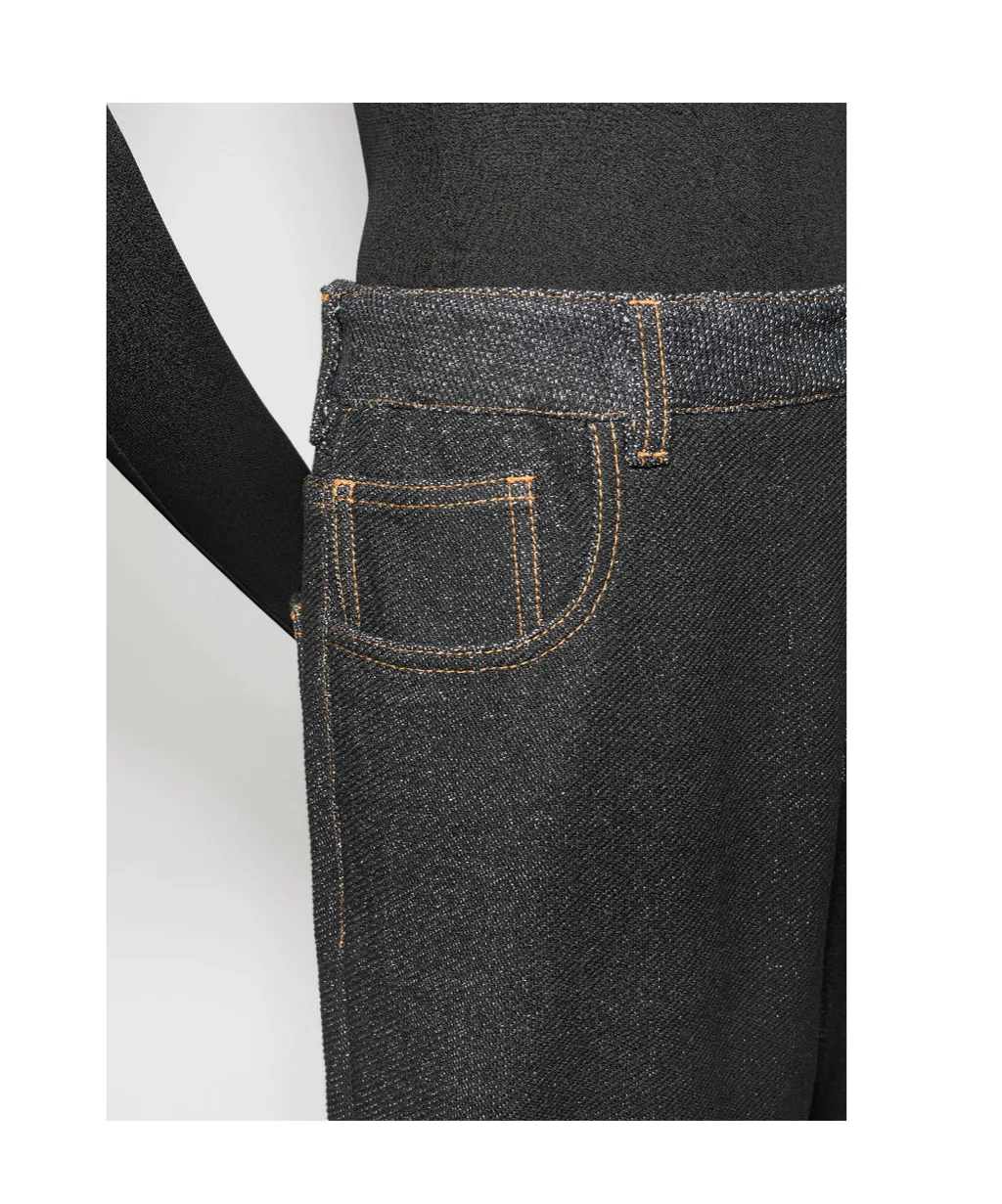Contrast-Stitching Jeans