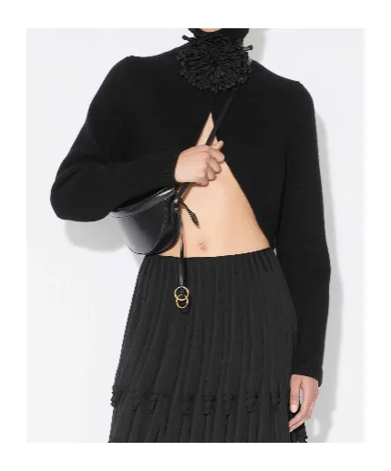 Cut-Out Ponticello Top