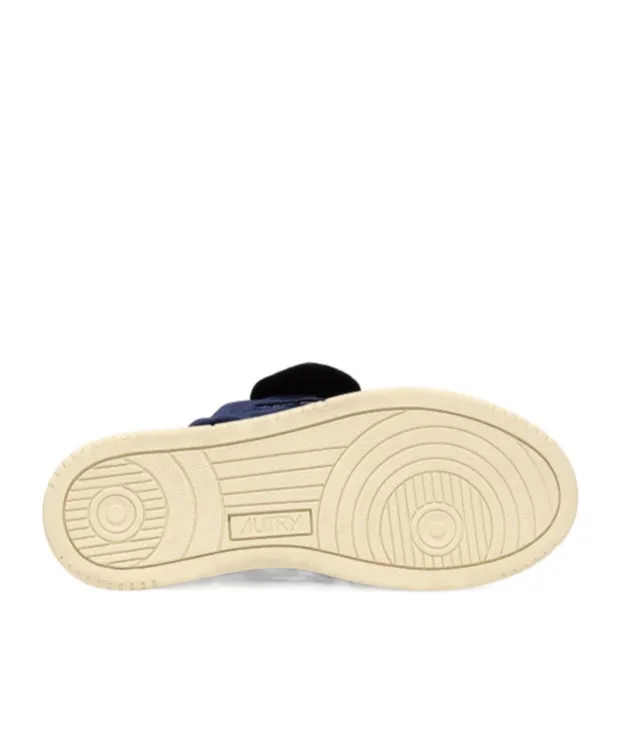 Autry Velvet Bow Sneakers