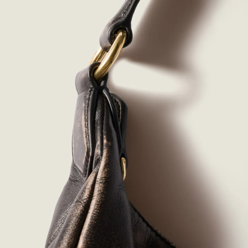 Miu Miu Logo-Embossed Zipped Tote Bag