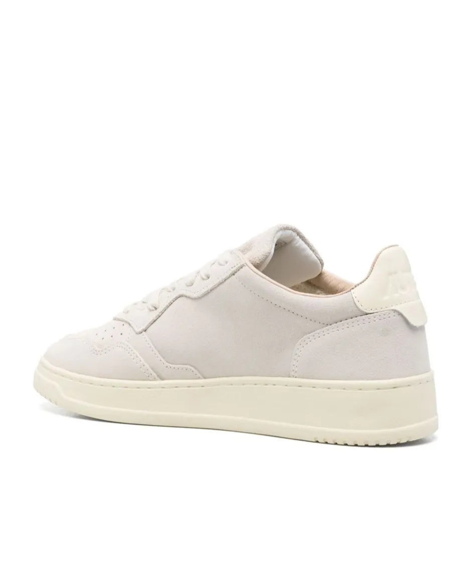 Autry Medalist Lace-Up Sneakers
