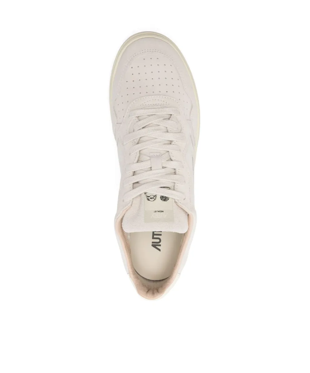 Autry Medalist Lace-Up Sneakers