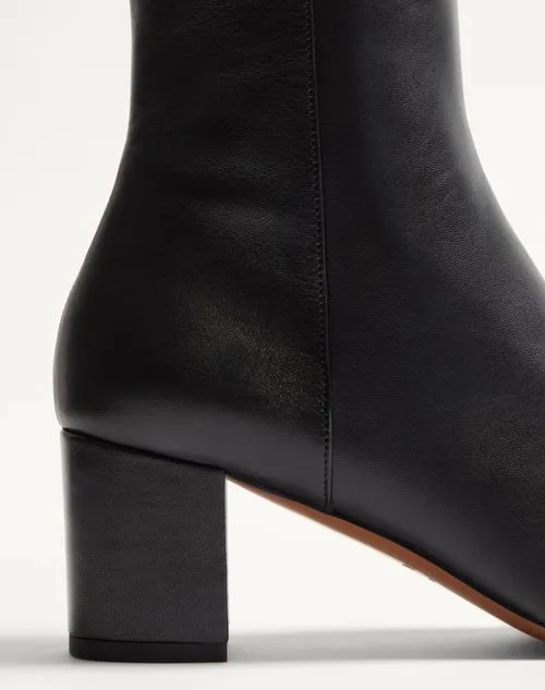 Valentino	Valet Du Roi Vlogo Signature Ankle Boots
