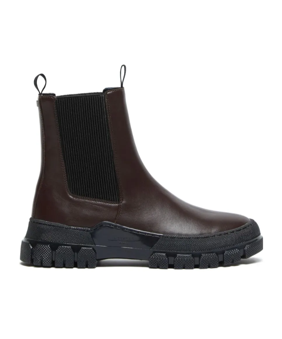 Logo Chelsea Boots
