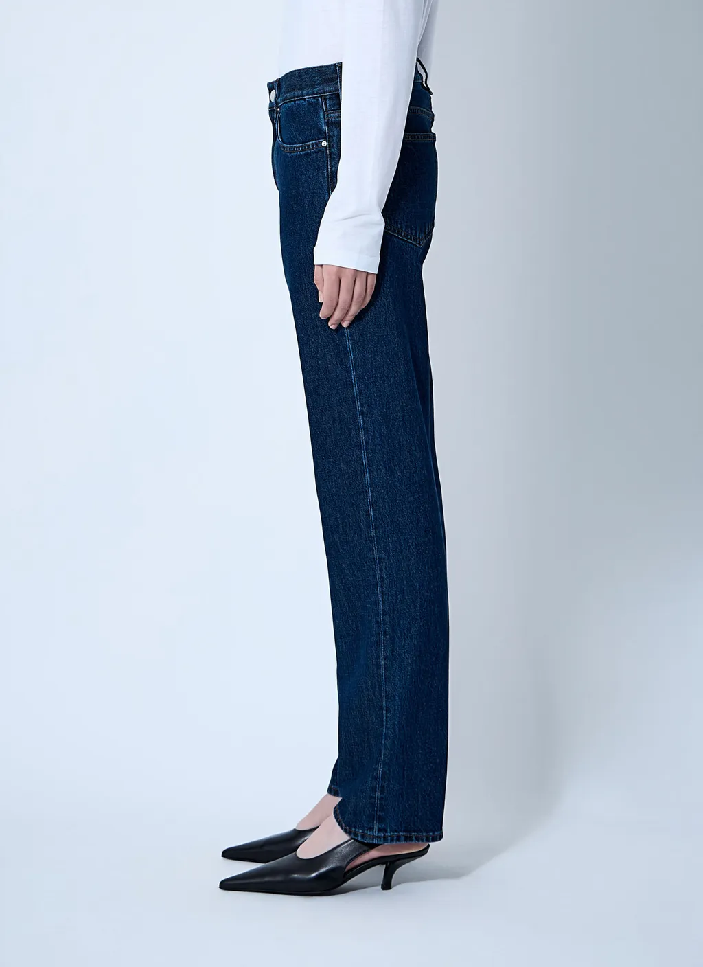 TotÊMe Logo Patch Straight-Leg Jeans