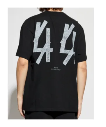 Short-Sleeved T-Shirt