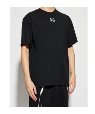 Short-Sleeved T-Shirt