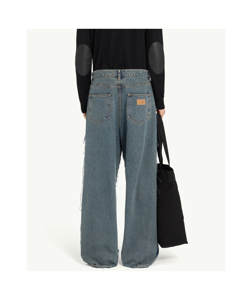 Wide-Leg Jeans