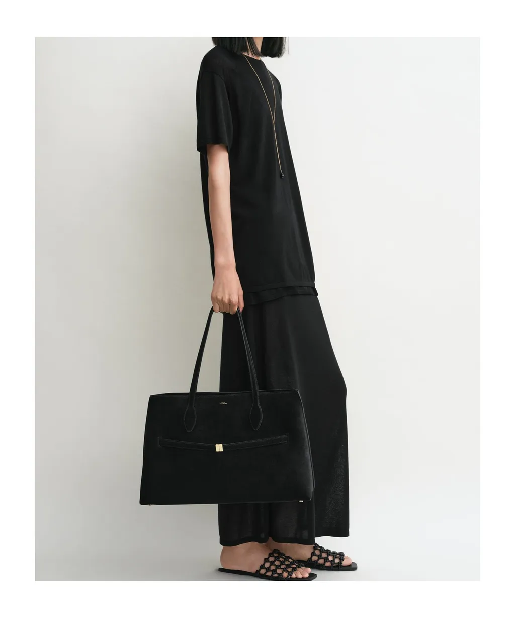 TotÊMe Logo Embossed Lounge Tote Bag