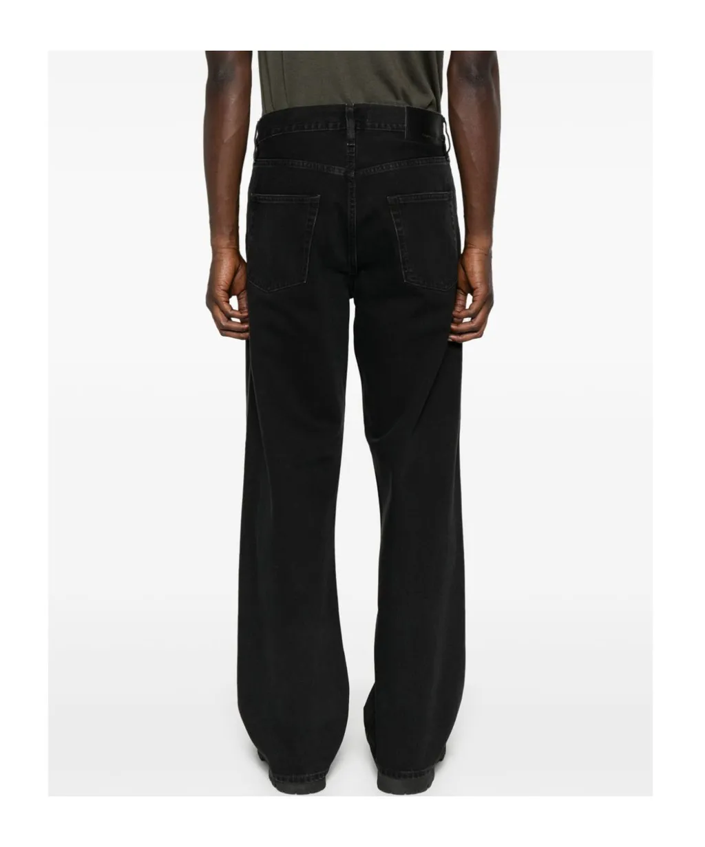 Wide-Leg Jeans