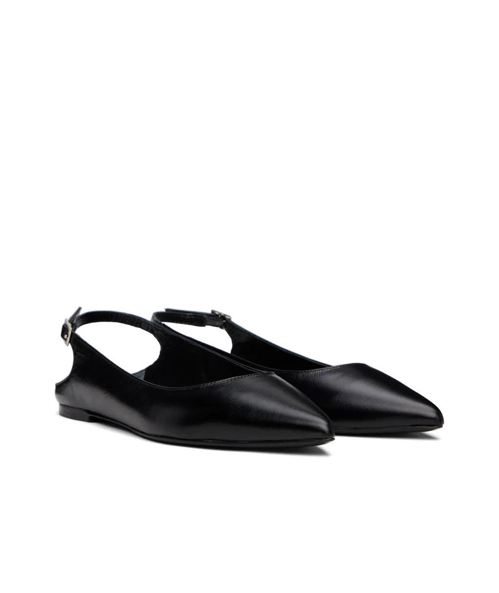 Pointed Toe Flat Sandals