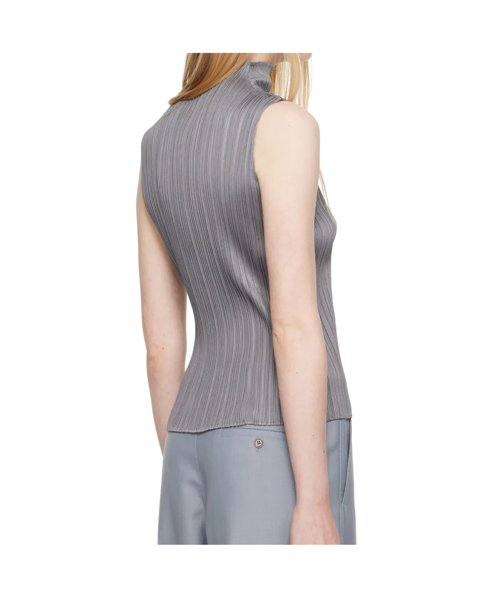 Basics Pleated Sleeveless Top