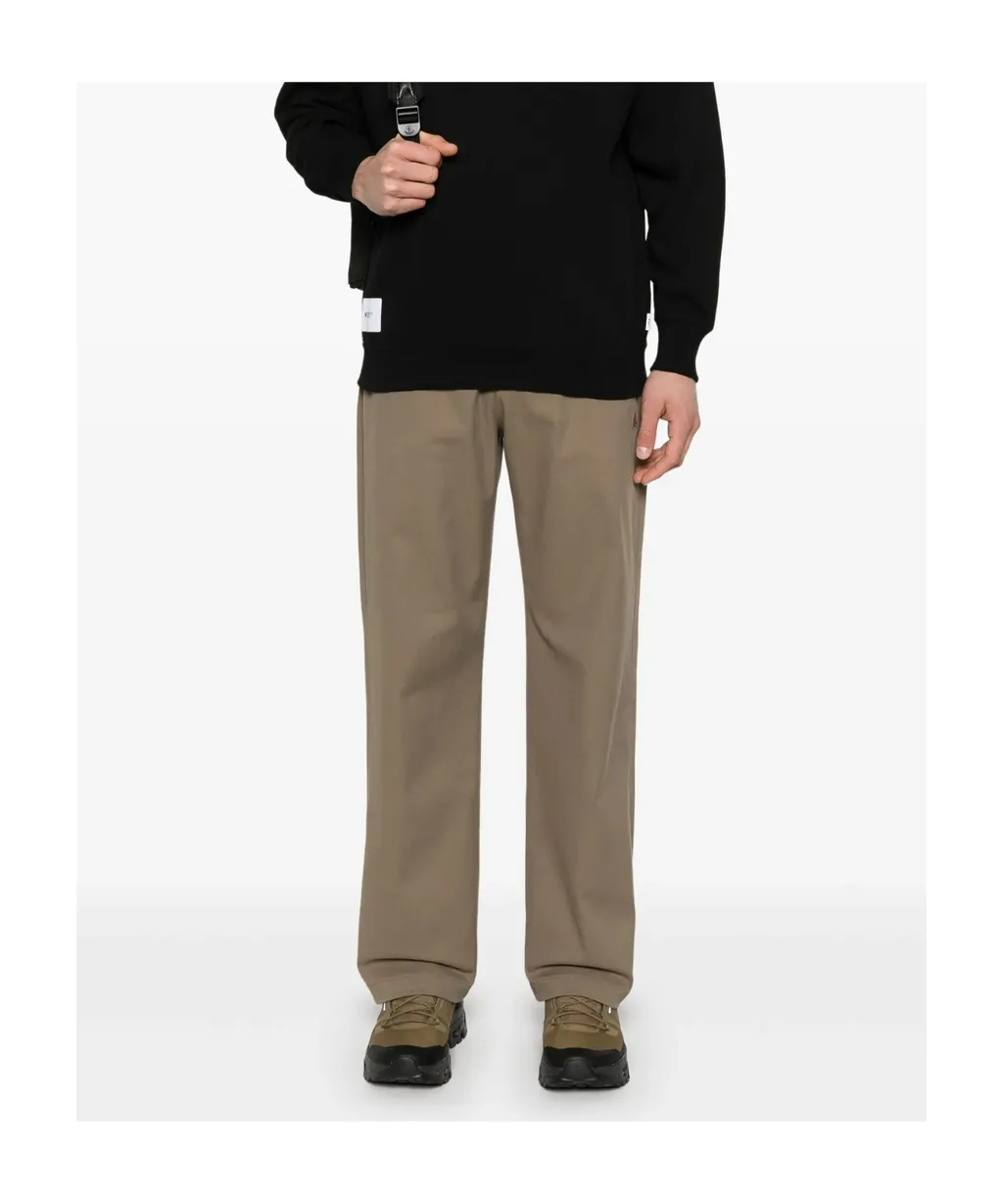 Roa Buckle Chino Pants