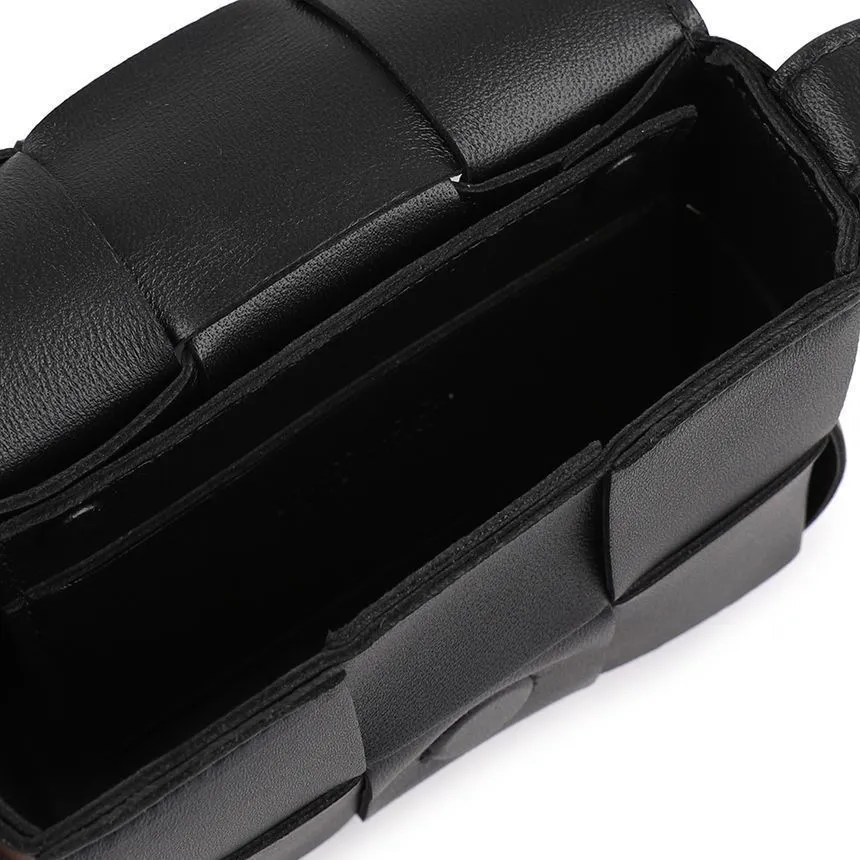 Intrecciato Shoulder Bag
