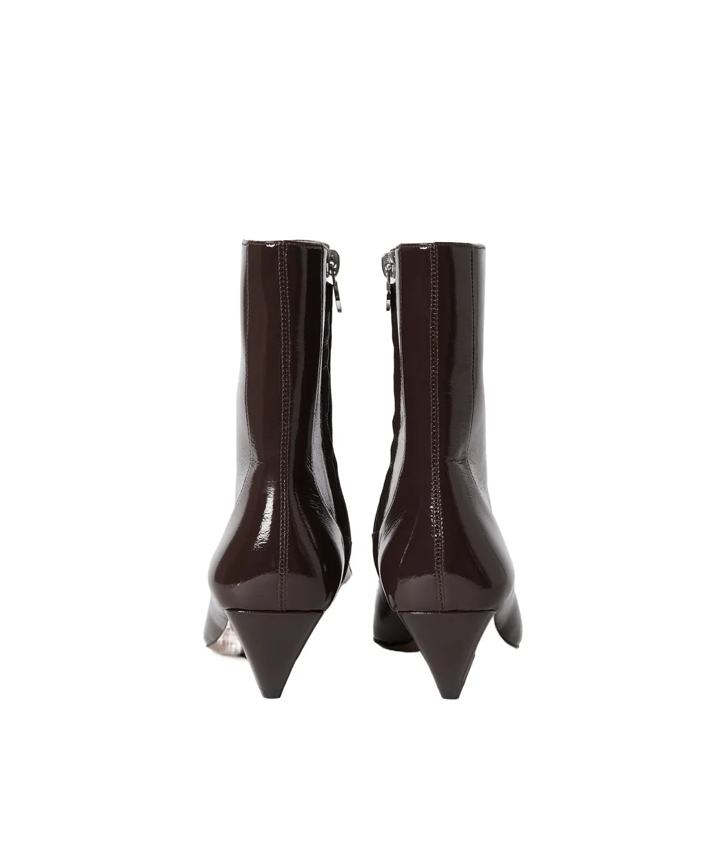 Stella Mccartney Pointed Toe Zipped Boots