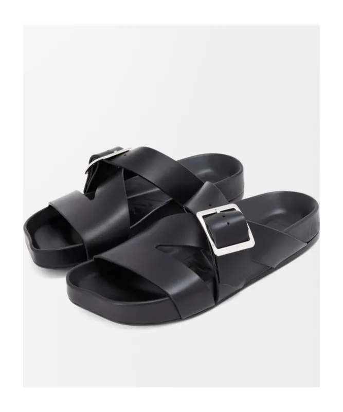 Ease Buckle Slide In Vegetable-Tanned Calfskin