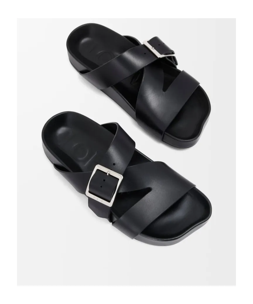Ease Buckle Slide In Vegetable-Tanned Calfskin