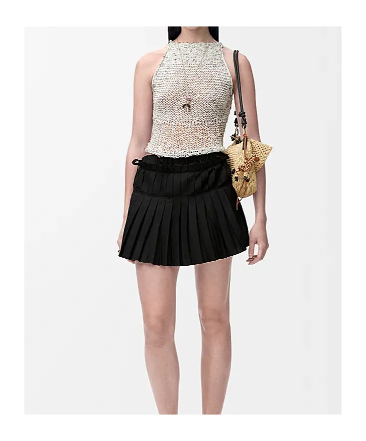 Pleated Shorts In Viscose And Linen