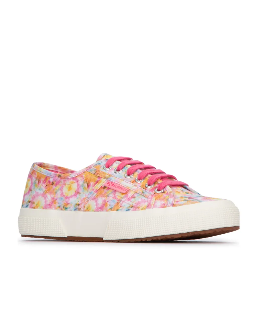 2750 Sneakers