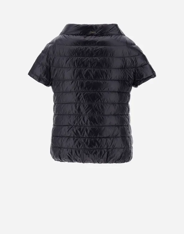 Capes