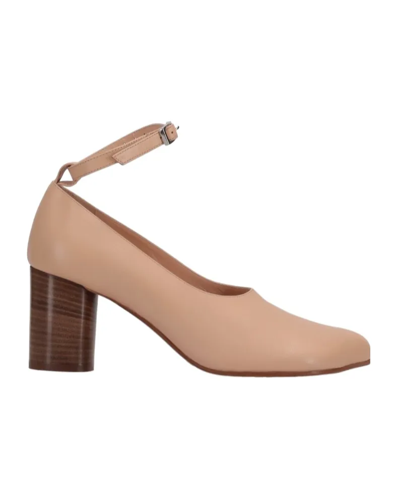 Obliqua Block Heel Pumps