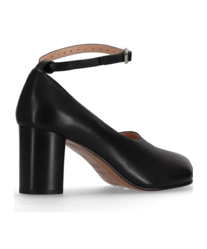 Obliqua Block Heel Pumps