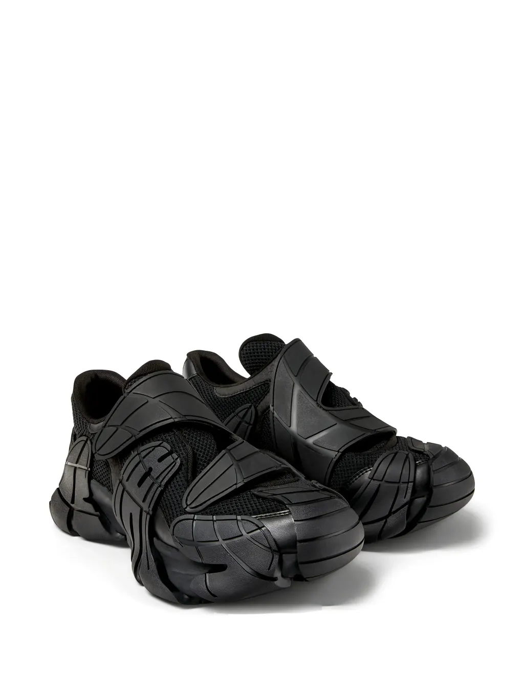 Tormenta Sneakers