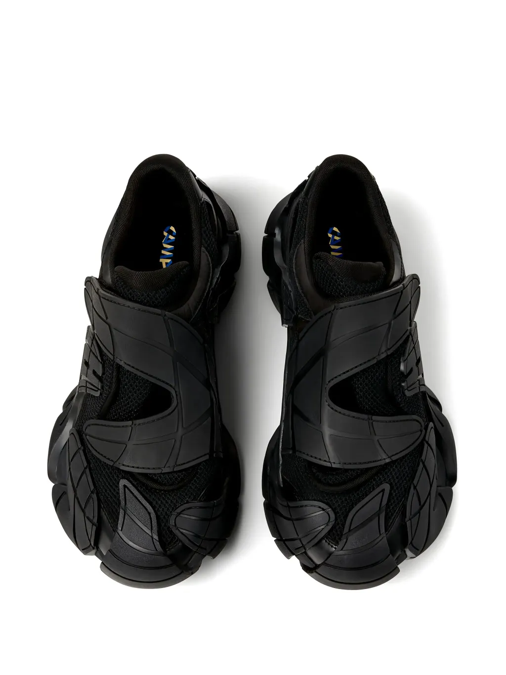 Tormenta Sneakers