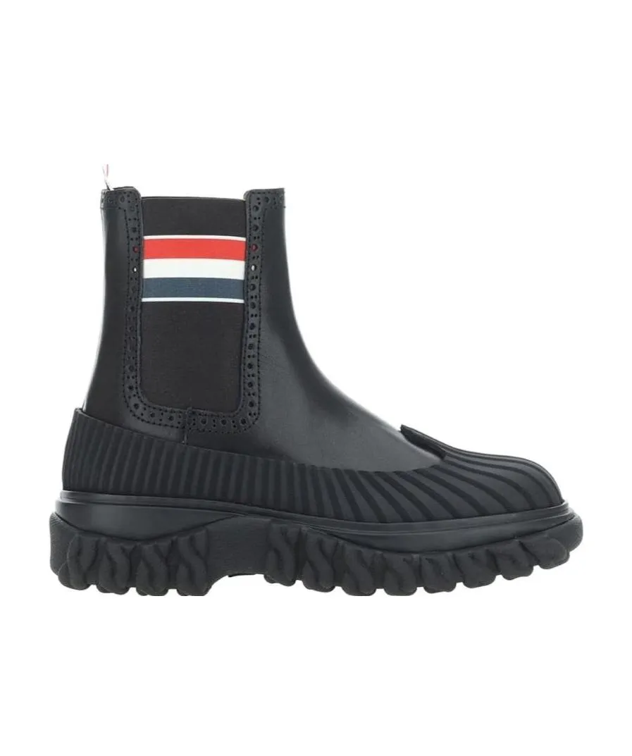 Chelsea Boot With Chunky Rubber-Sole Detail