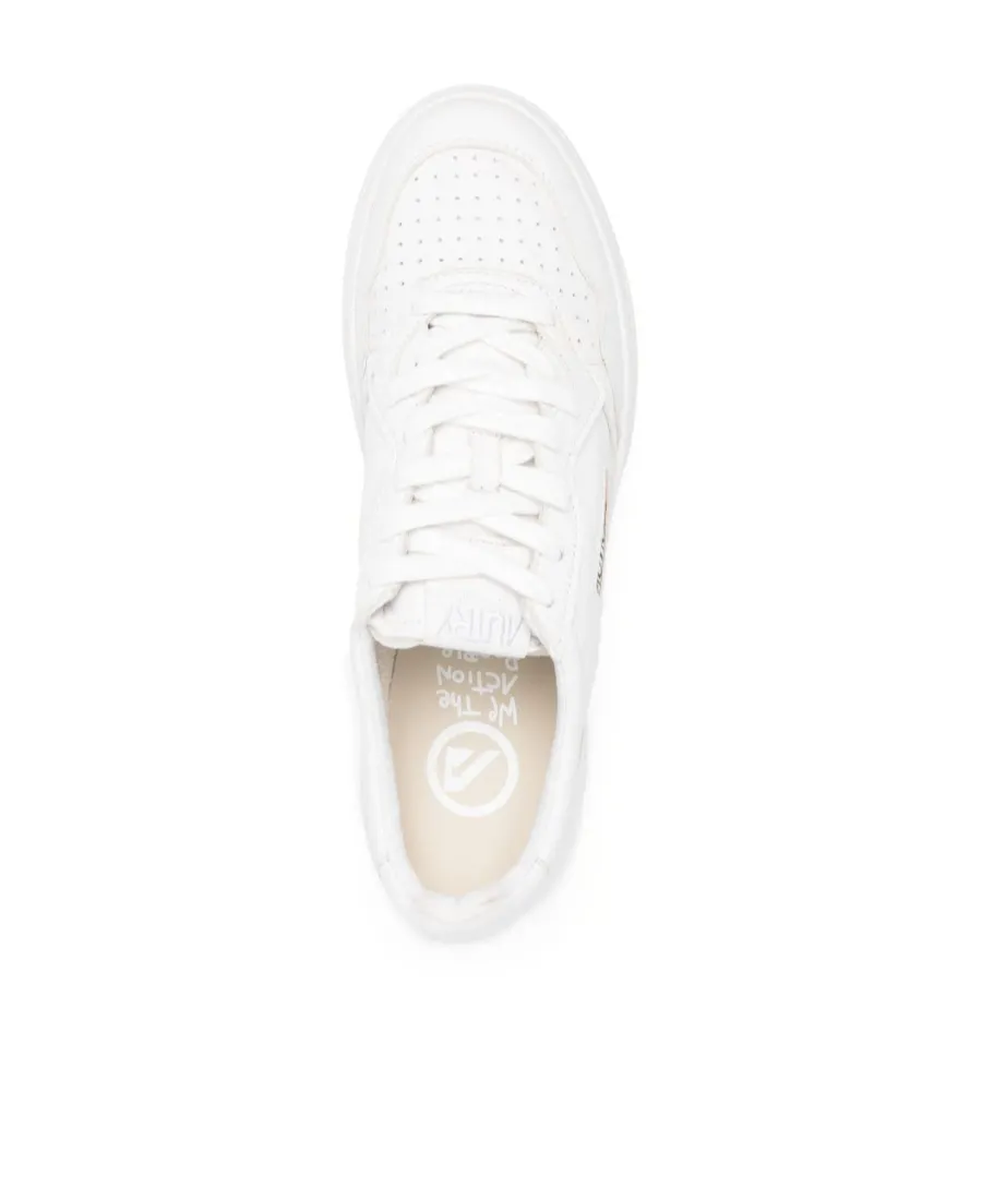 Autry Medalist Low-Top Sneakers