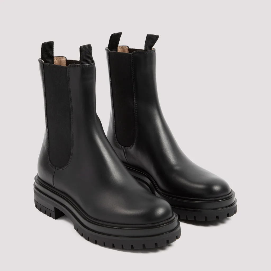 Gianvito Rossi Chester Round Toe Ankle Boots