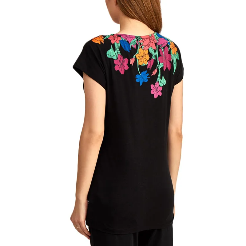 Short-Sleeved T-Shirt