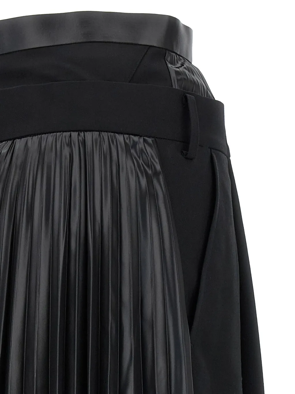 Pleated-Back Slacks