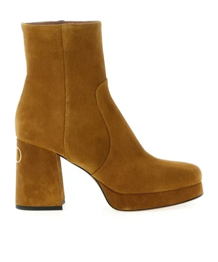 Round-Toed Ankle Boots
