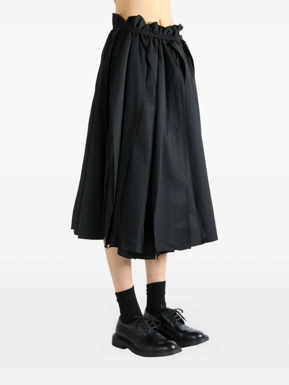 Ruffled Half-Length Skirt
