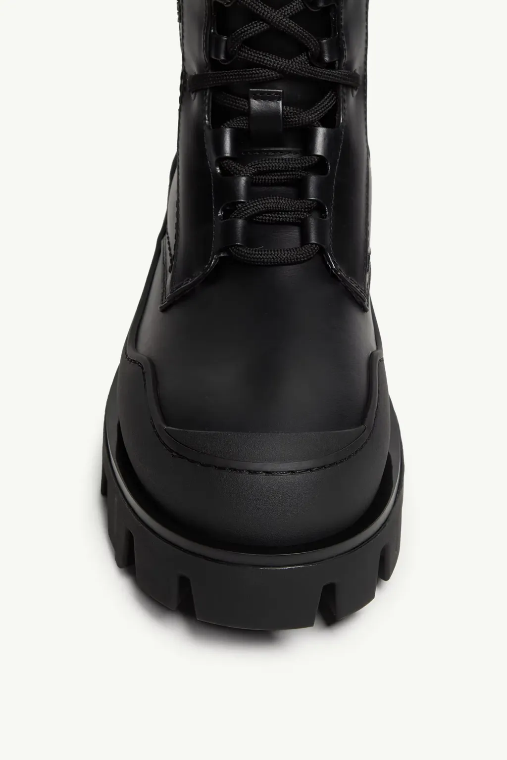 Peak Path Leather Lace-Up Boots