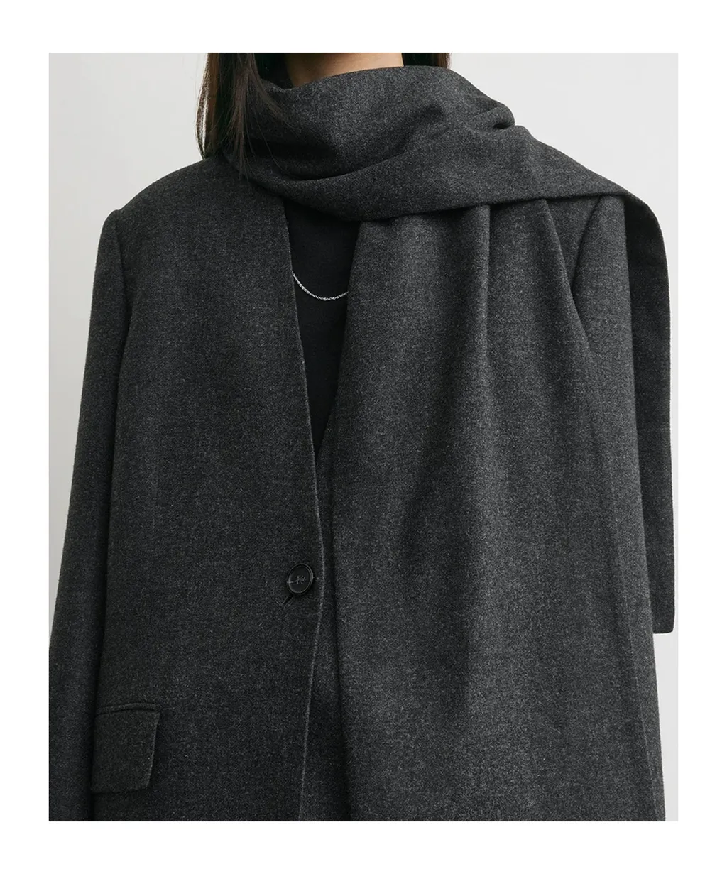 Totme Single-Buttoned V-Neck Cape Blazer
