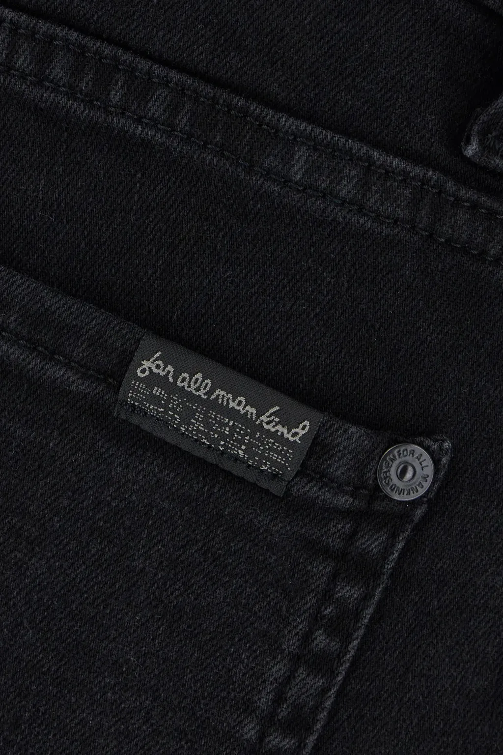 Belt-Loop Jeans