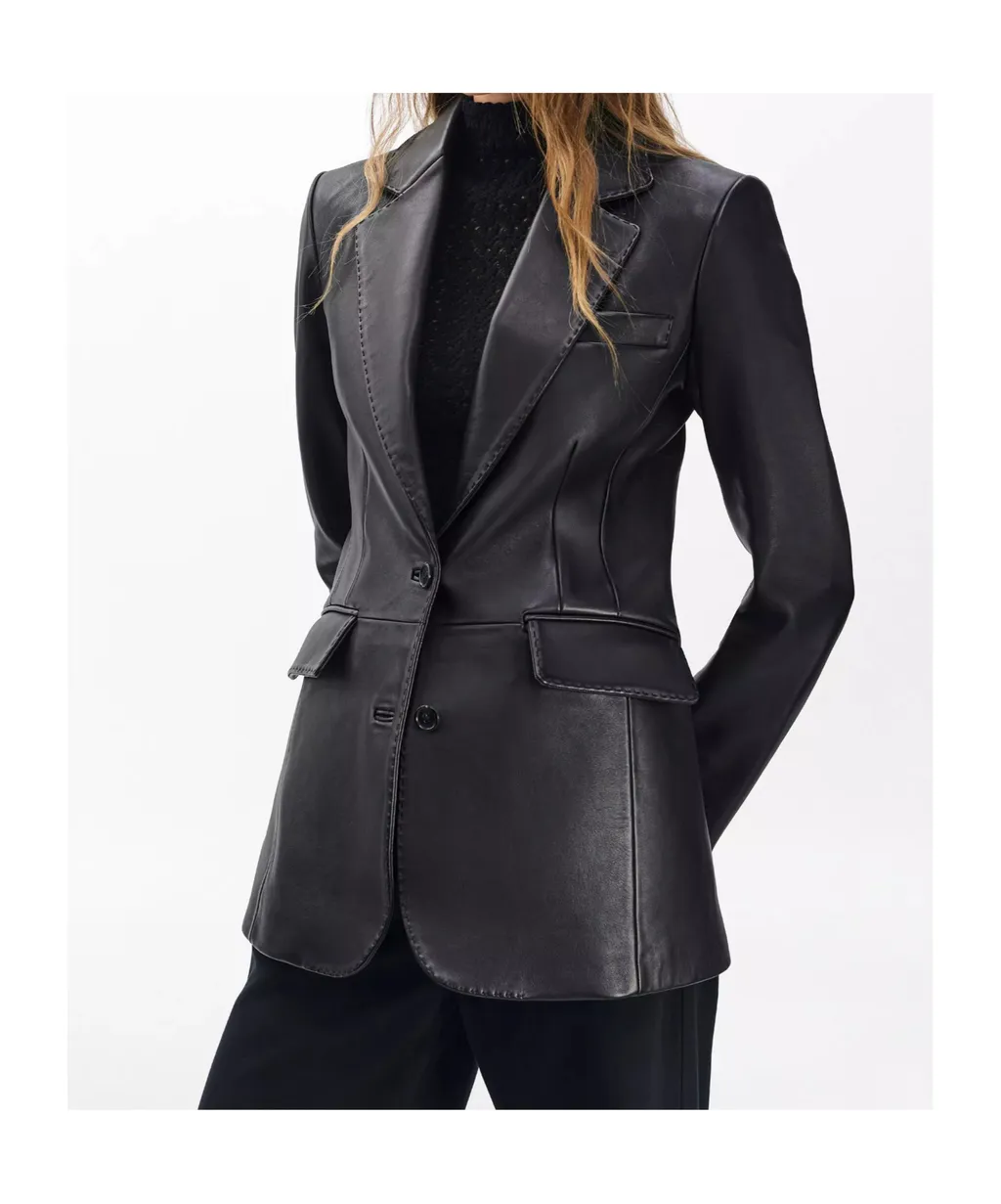 Long-Sleeved Suit Jacket
