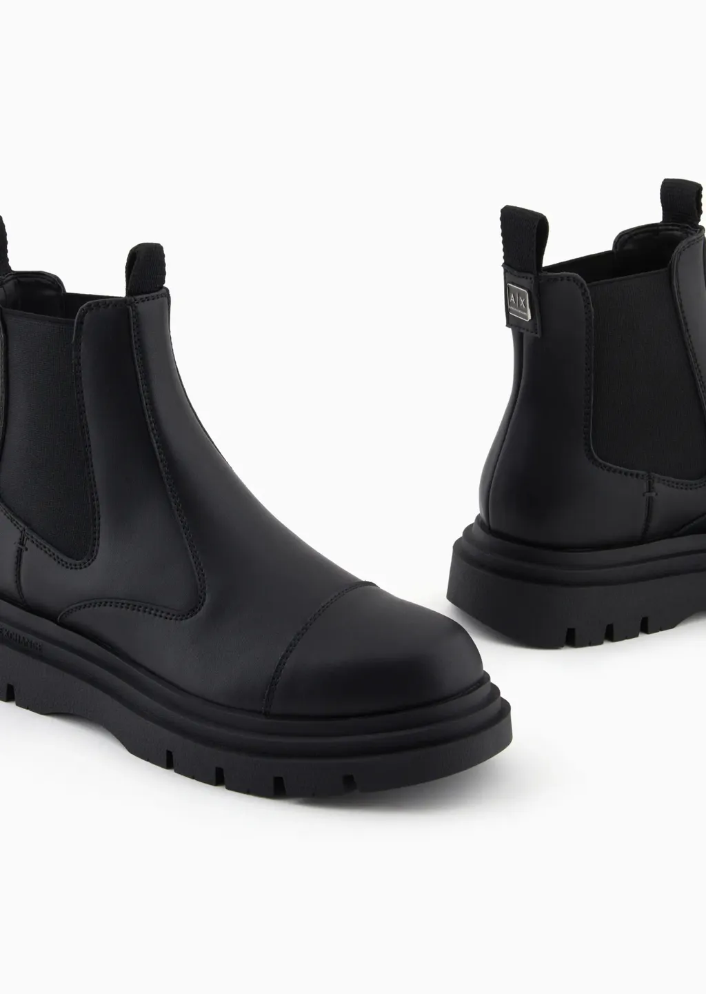 Round Toe Boots