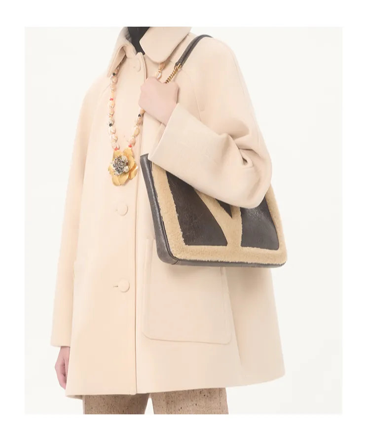 Valentino	Viva Superstar Medium Top Handle Bag