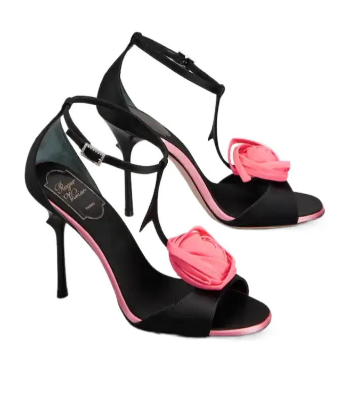 Roger Vivier Floral-Appliqué Pumps