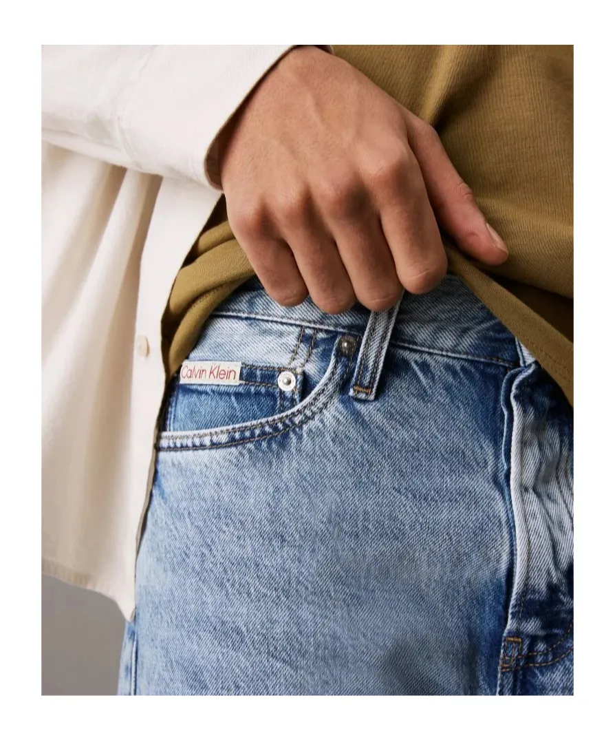Standard Straight Jeans