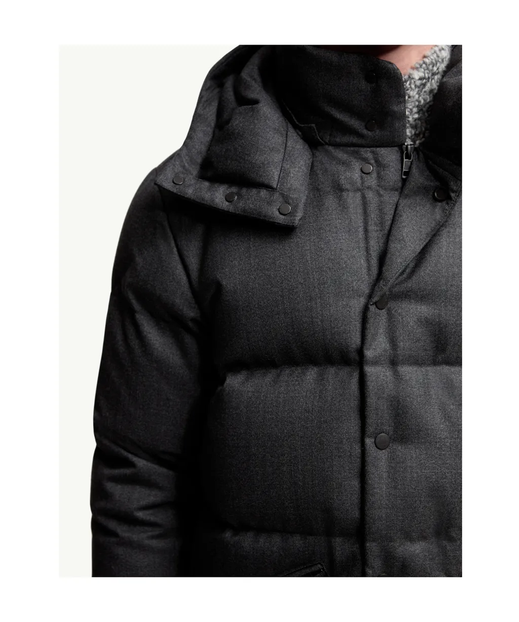 Moncler Eawy Hooded Short Puffer Jacket