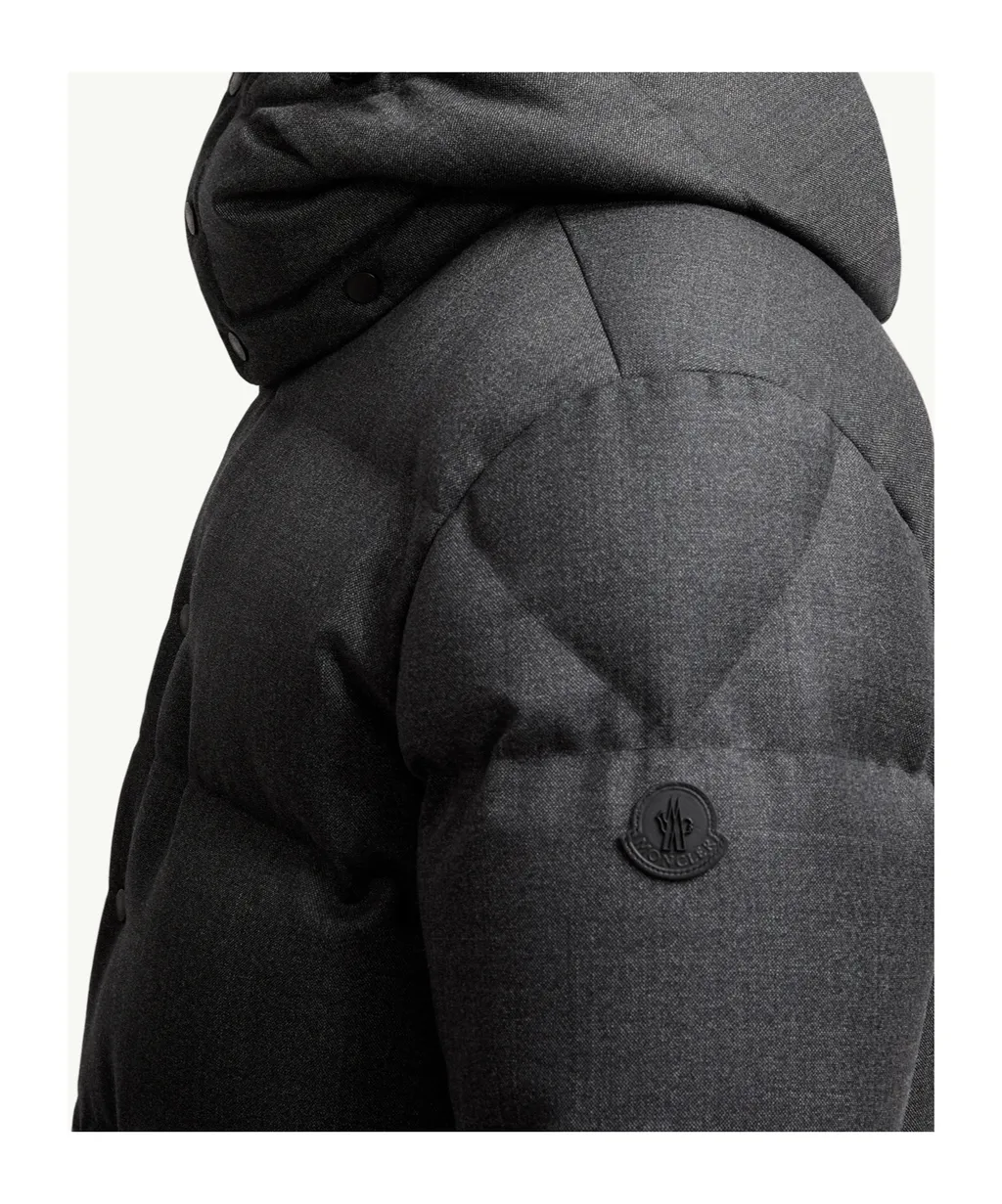 Moncler Eawy Hooded Short Puffer Jacket